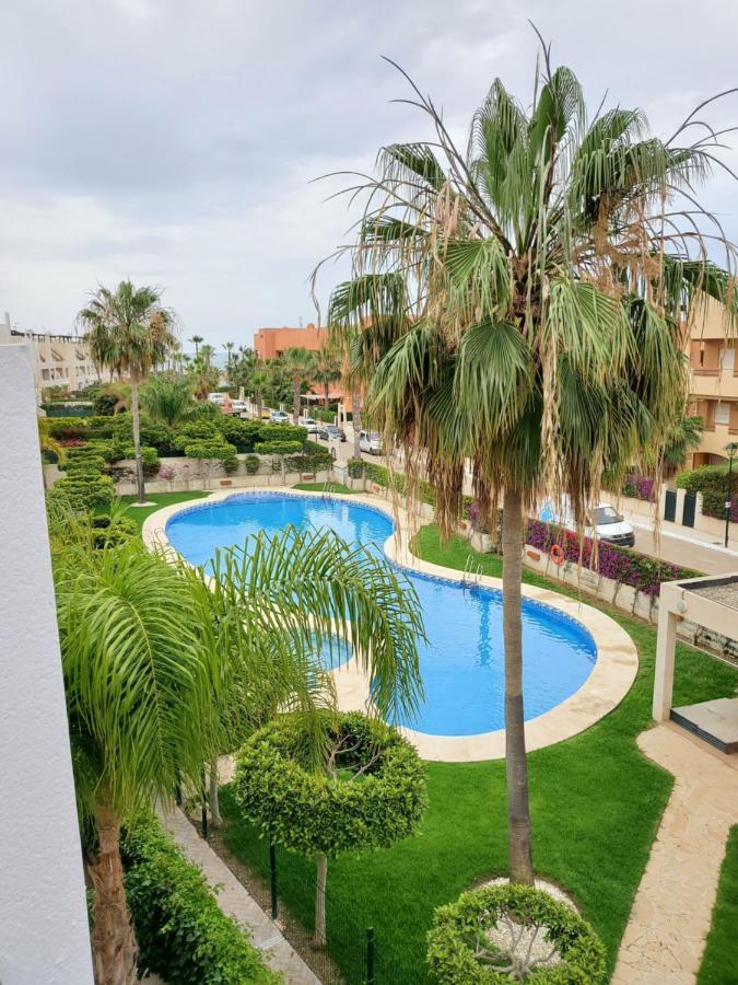 ורה ¡Apartamento En Primera Linea Con Terraza Y Cerca De La Piscina Comunitaria! מראה חיצוני תמונה