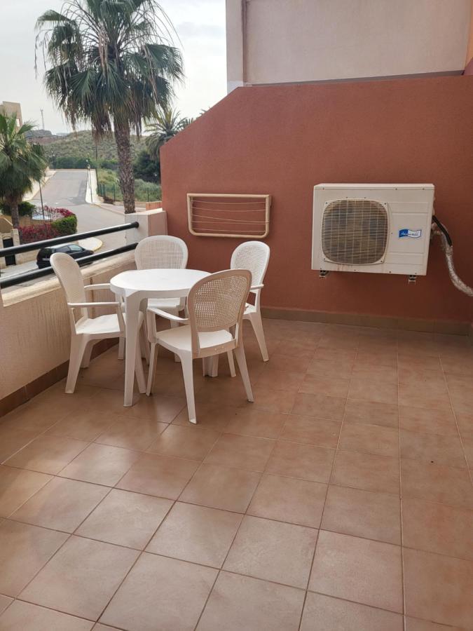 ורה ¡Apartamento En Primera Linea Con Terraza Y Cerca De La Piscina Comunitaria! מראה חיצוני תמונה